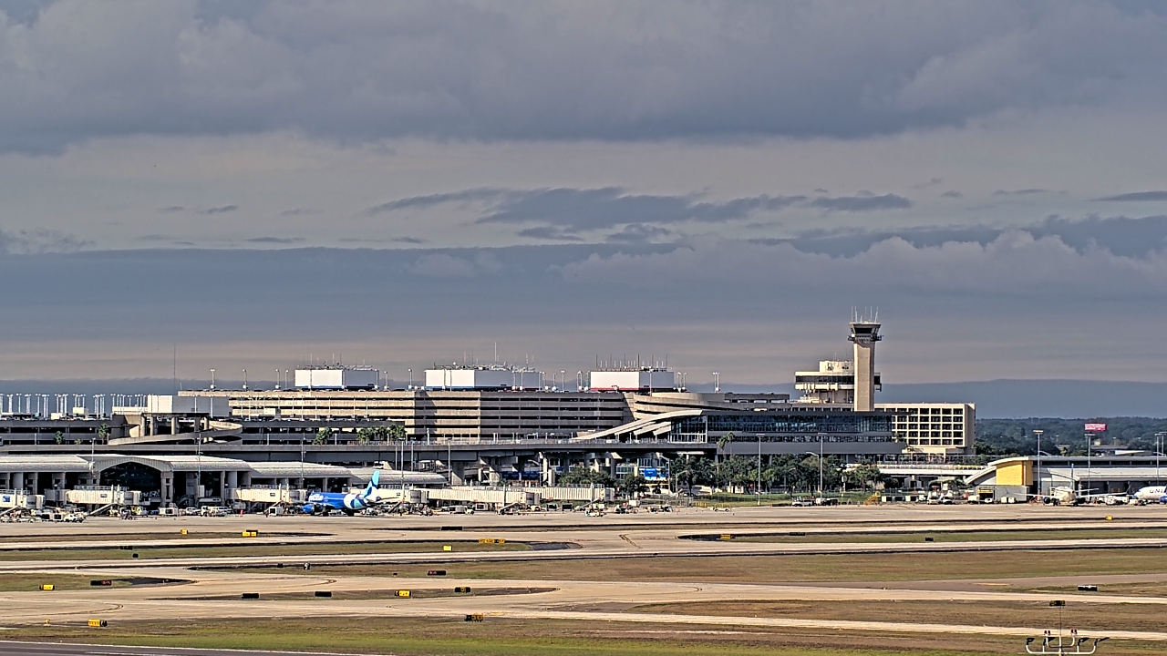 Thumbnail for current weather camera view from Renaissance Tampa International Plaza Hotel in Tampa, Florida