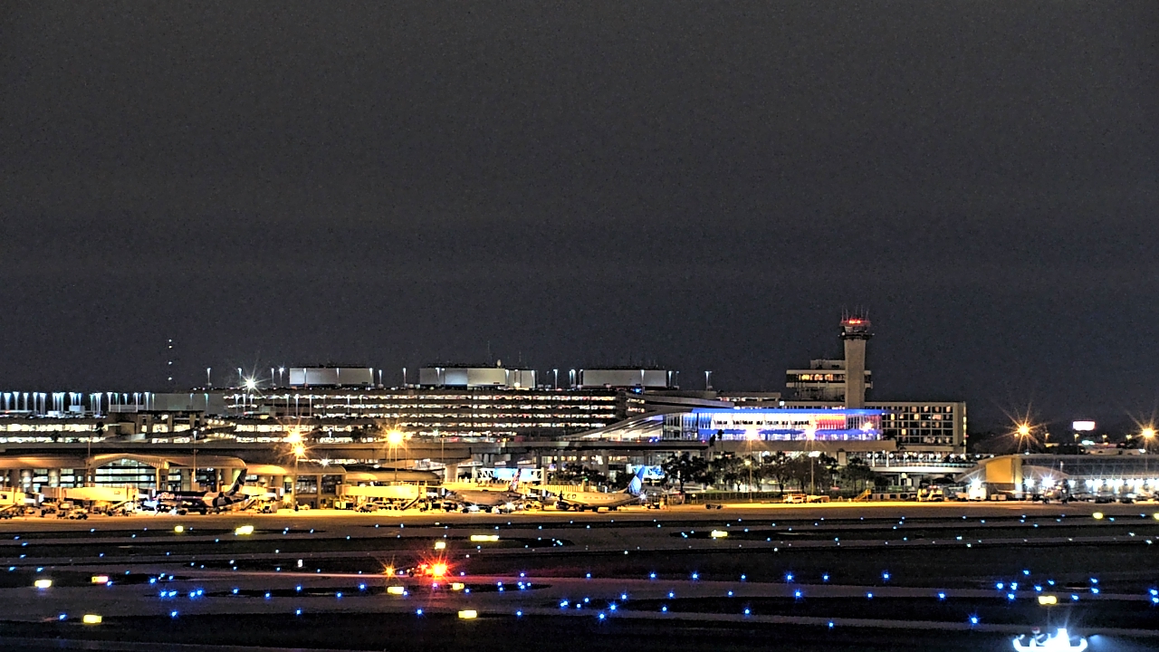 Thumbnail for current weather camera view from Renaissance Tampa International Plaza Hotel in Tampa, Florida