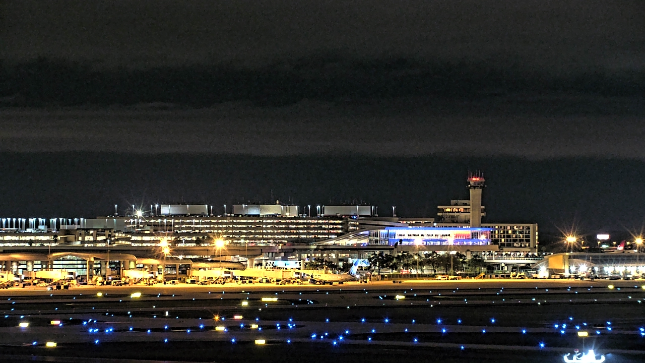 Thumbnail for current weather camera view from Renaissance Tampa International Plaza Hotel in Tampa, Florida