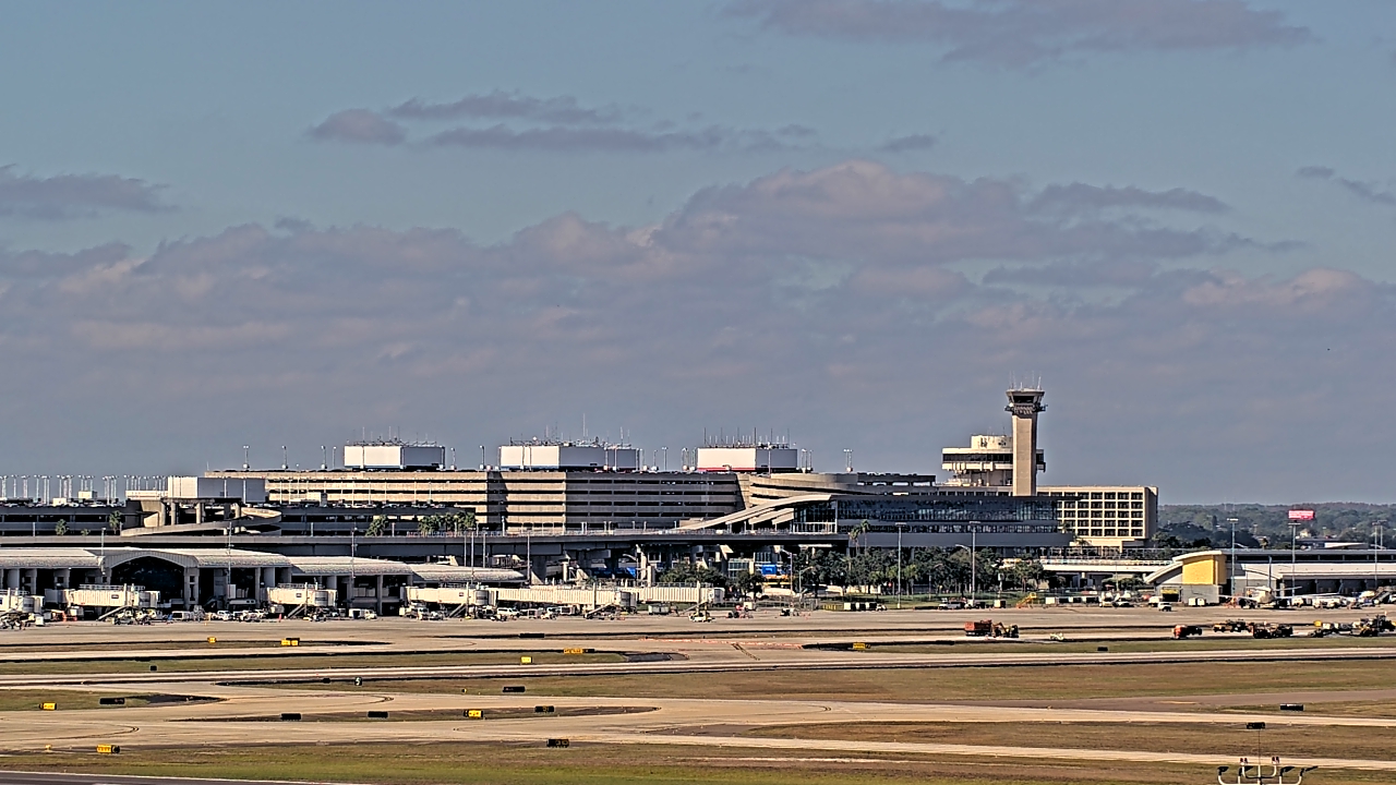 Thumbnail for current weather camera view from Renaissance Tampa International Plaza Hotel in Tampa, Florida