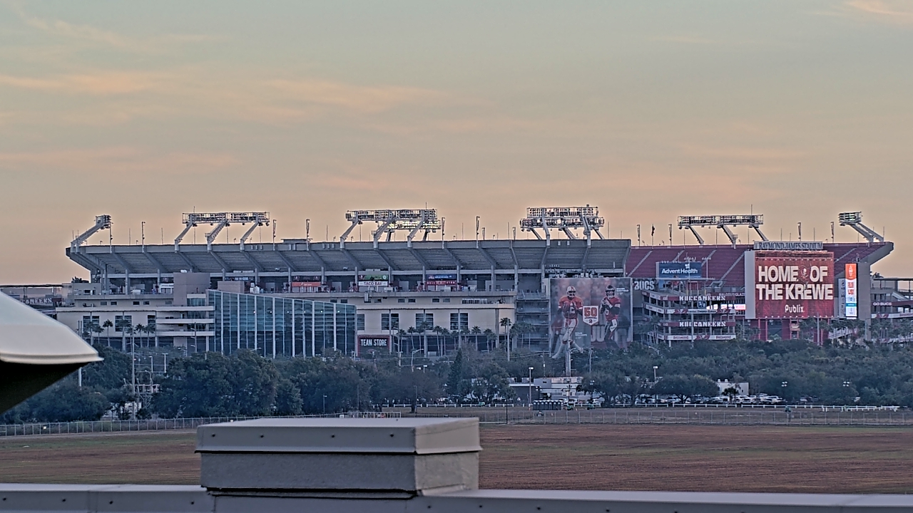 Thumbnail for current weather camera view from Renaissance Tampa International Plaza Hotel in Tampa, Florida