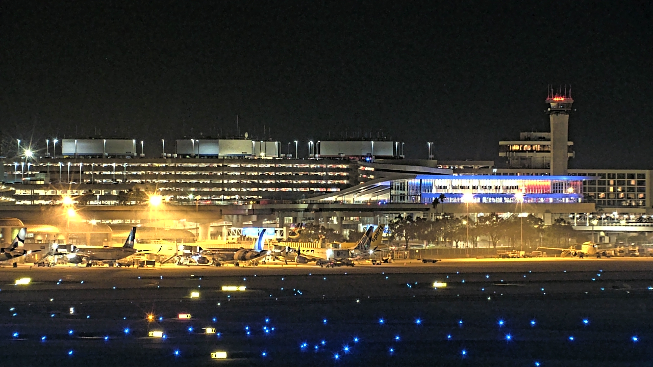 Thumbnail for current weather camera view from Renaissance Tampa International Plaza Hotel in Tampa, Florida