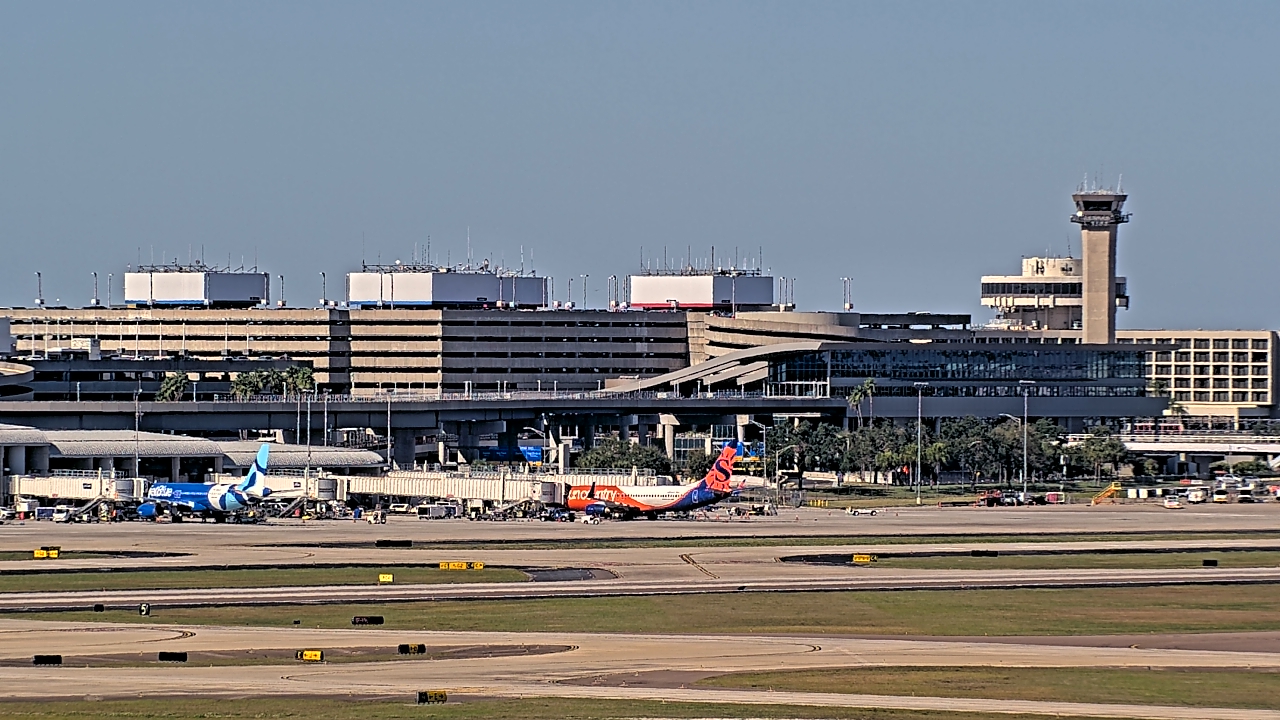 Thumbnail for current weather camera view from Renaissance Tampa International Plaza Hotel in Tampa, Florida