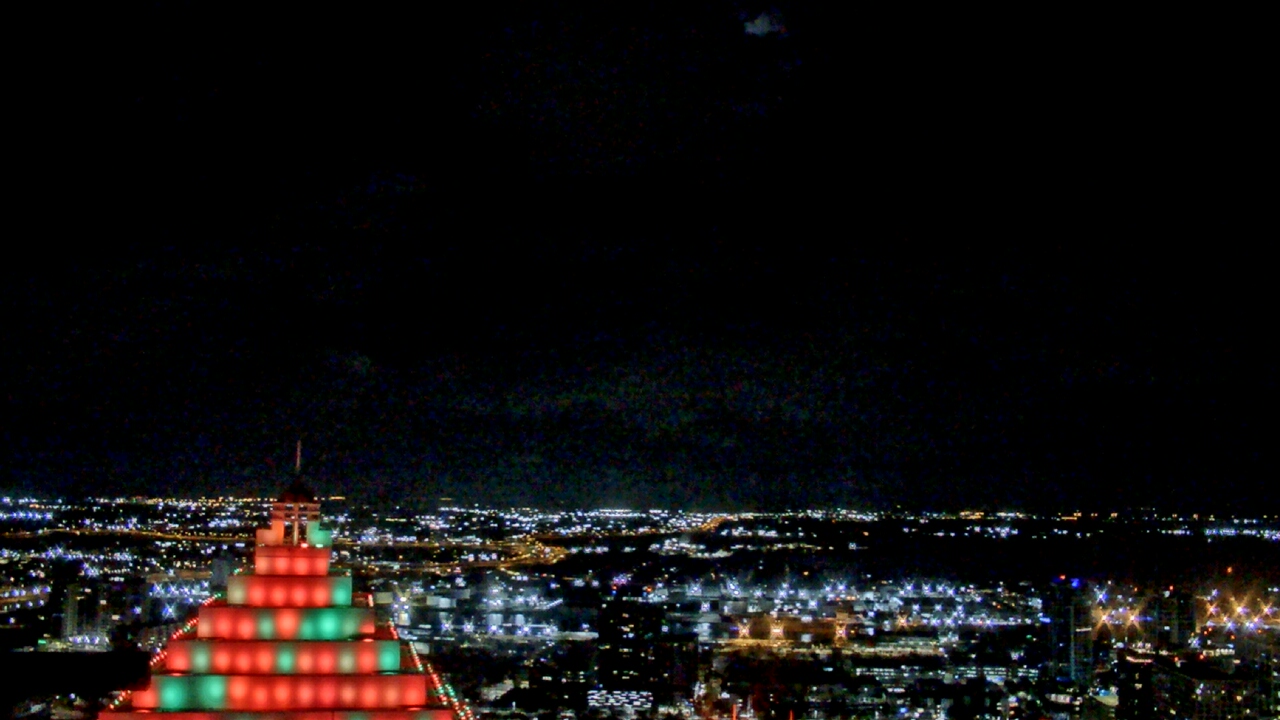 Thumbnail for current weather camera view from One Tampa City Center in Tampa, Florida