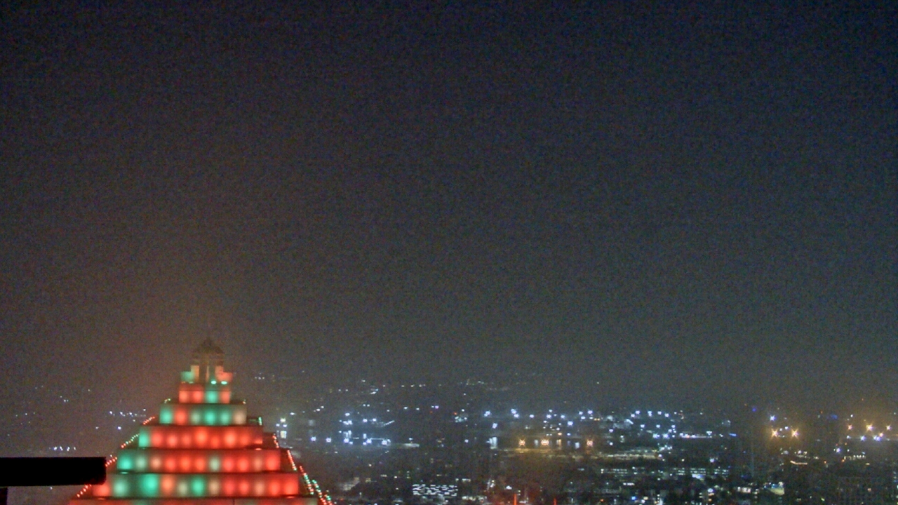 Thumbnail for current weather camera view from One Tampa City Center in Tampa, Florida