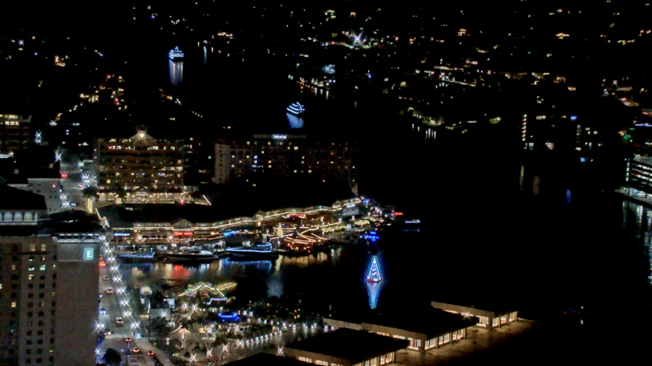 Thumbnail for current weather camera view from One Tampa City Center in Tampa, Florida