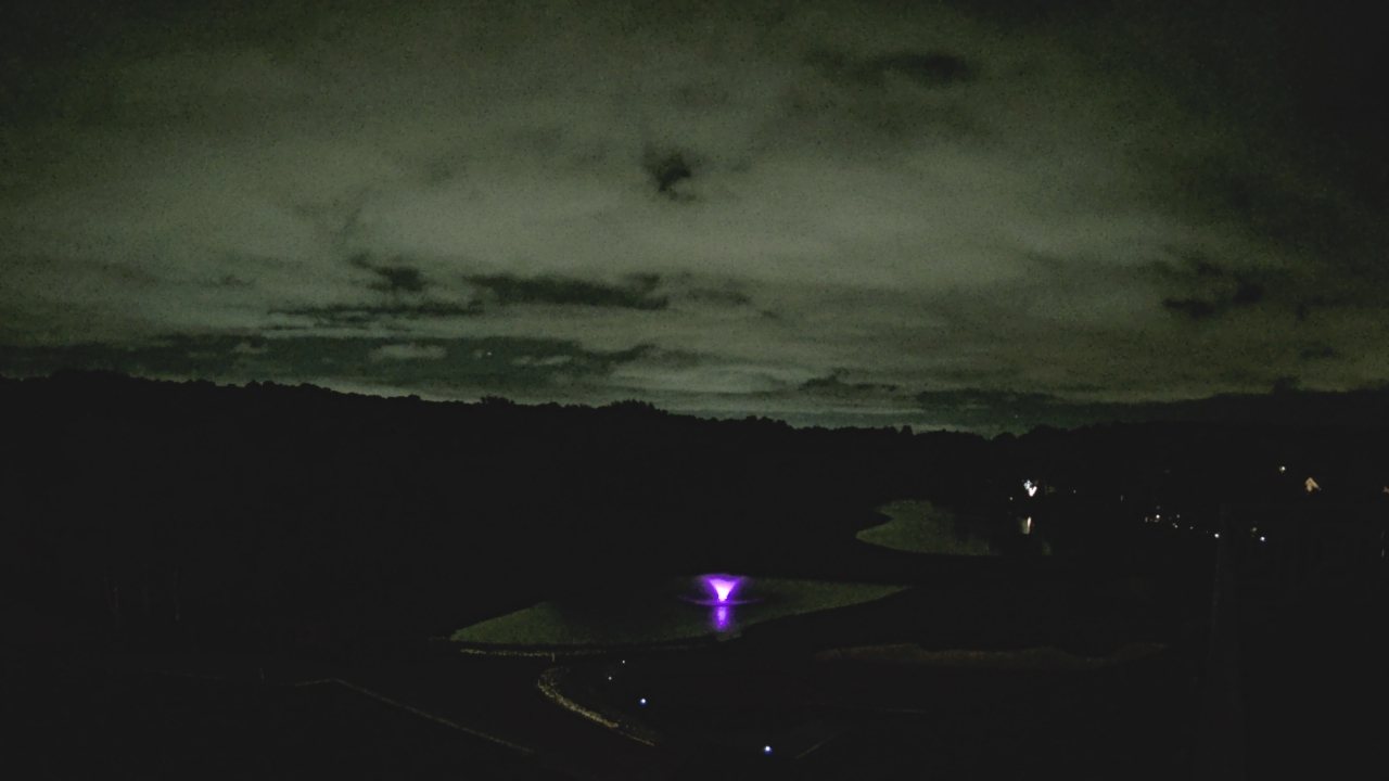 Thumbnail for current weather camera view from The Royal Fox Country Club in St. Charles, Illinois