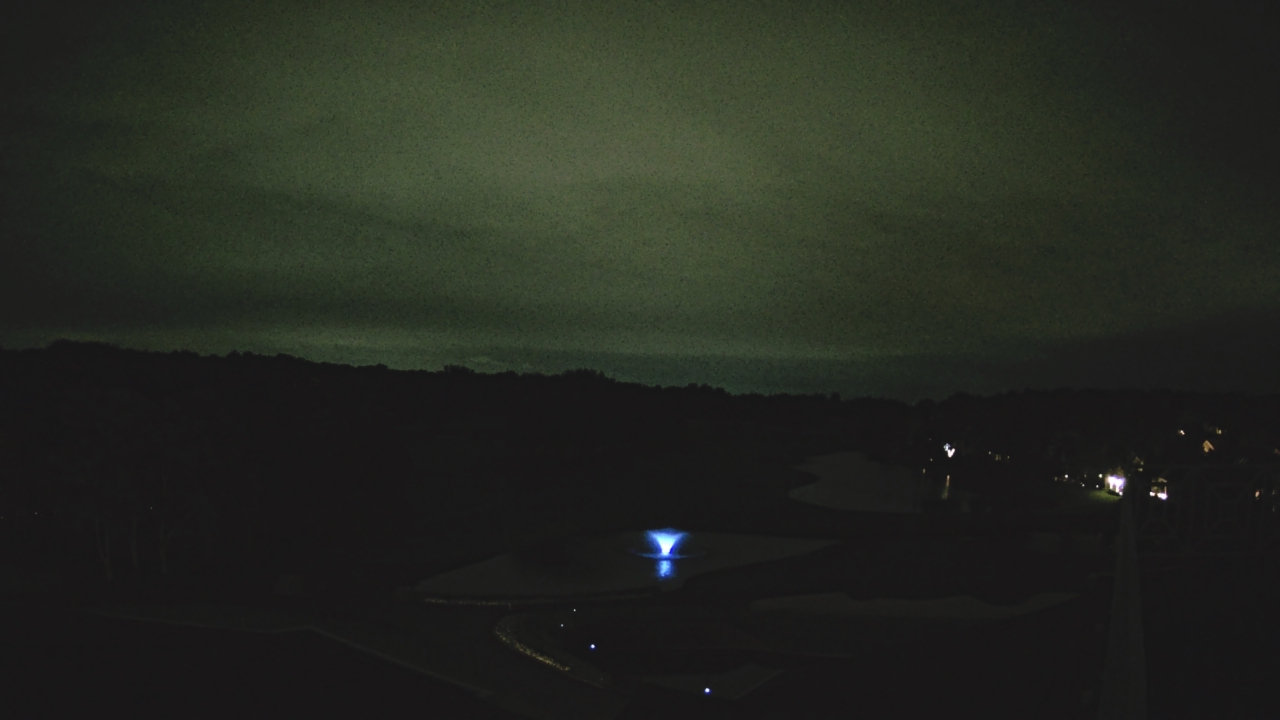 Thumbnail for current weather camera view from The Royal Fox Country Club in St. Charles, Illinois