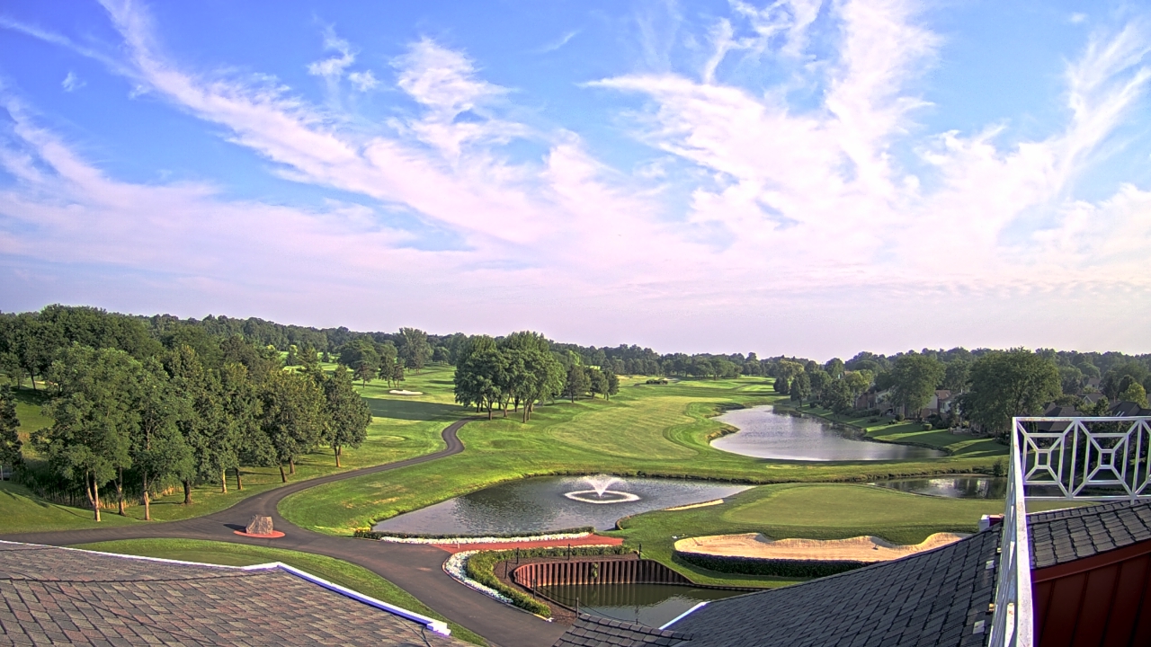 Thumbnail for current weather camera view from The Royal Fox Country Club in St. Charles, Illinois