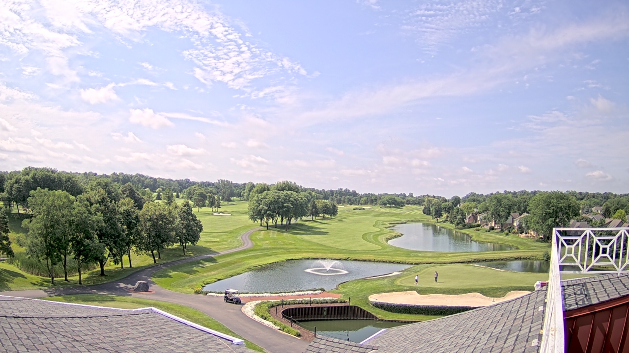 Thumbnail for current weather camera view from The Royal Fox Country Club in St. Charles, Illinois