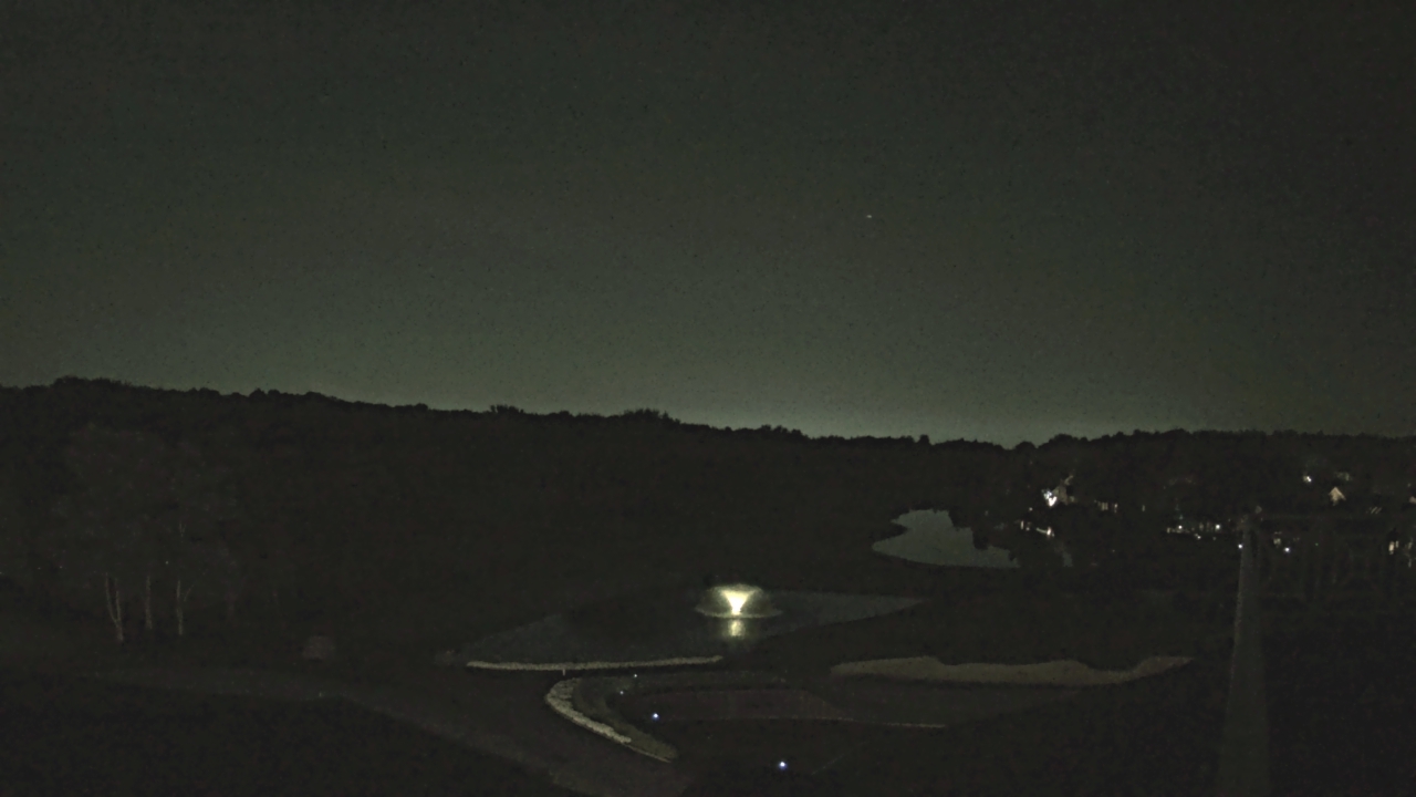 Thumbnail for current weather camera view from The Royal Fox Country Club in St. Charles, Illinois