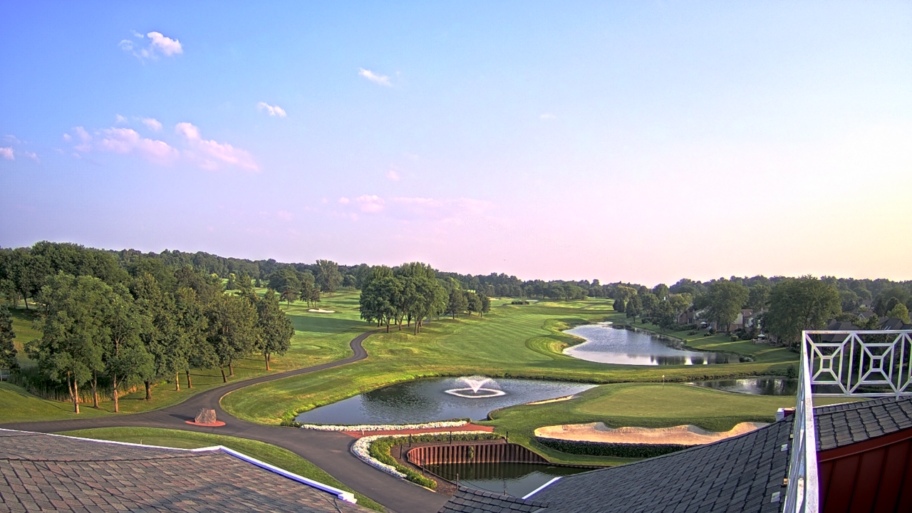 Thumbnail for current weather camera view from The Royal Fox Country Club in St. Charles, Illinois
