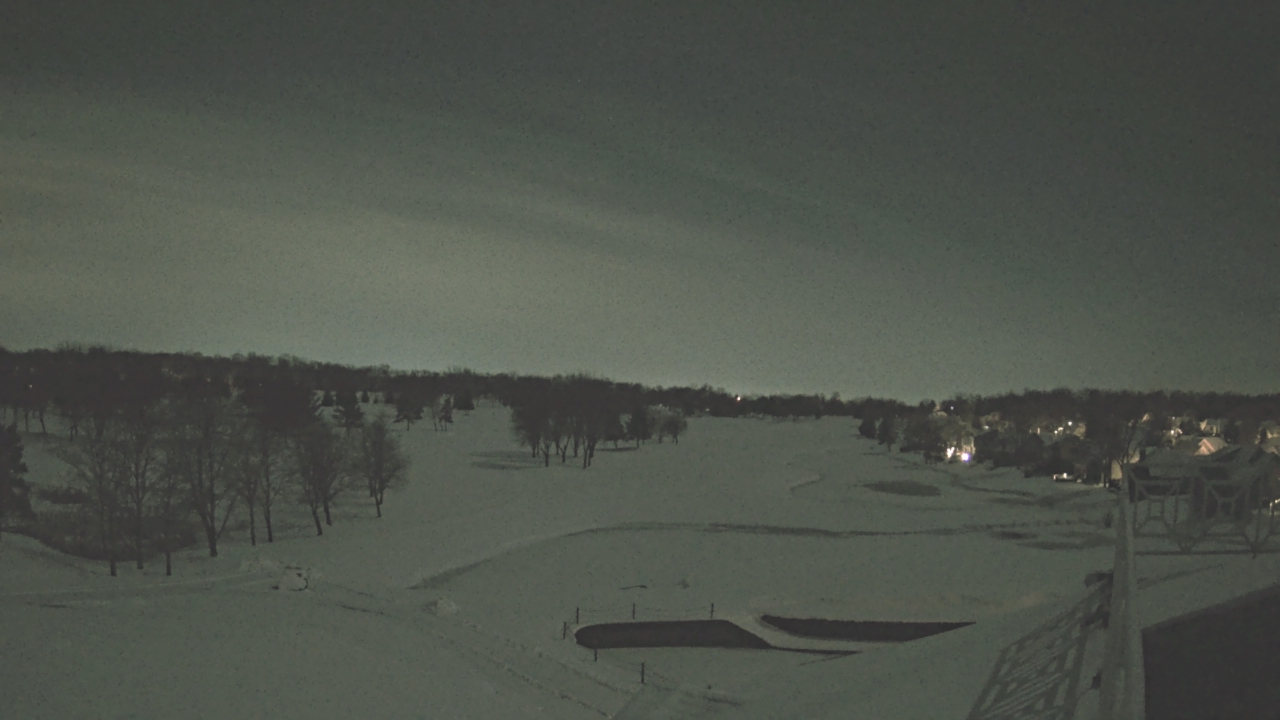 Thumbnail for current weather camera view from The Royal Fox Country Club in St. Charles, Illinois