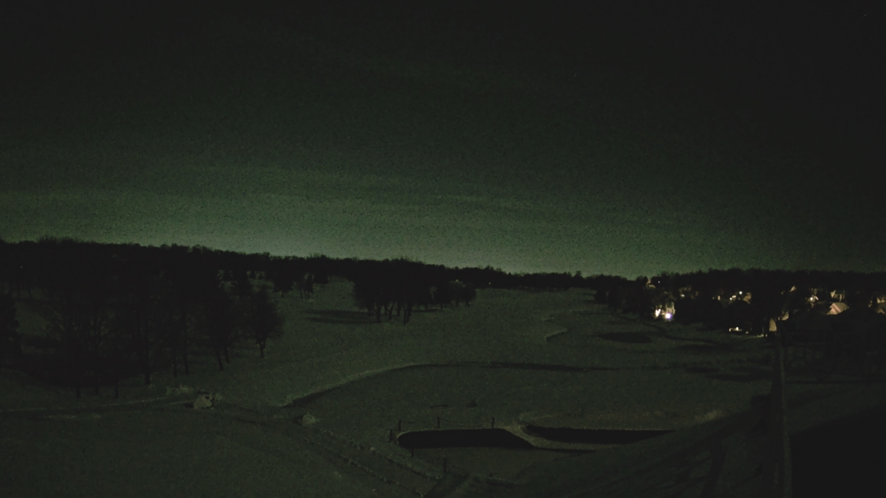 Thumbnail for current weather camera view from The Royal Fox Country Club in St. Charles, Illinois