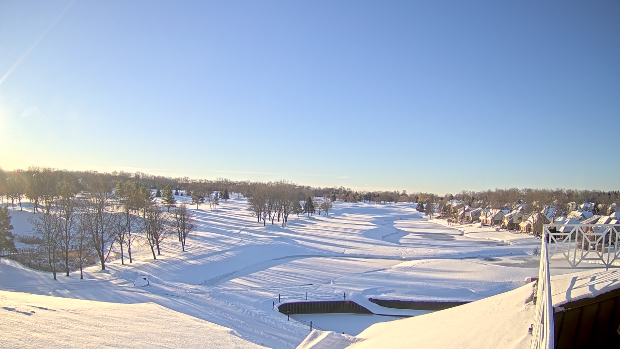 Thumbnail for current weather camera view from The Royal Fox Country Club in St. Charles, Illinois