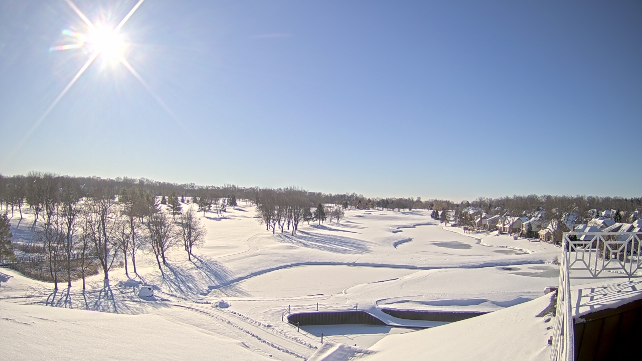 Thumbnail for current weather camera view from The Royal Fox Country Club in St. Charles, Illinois