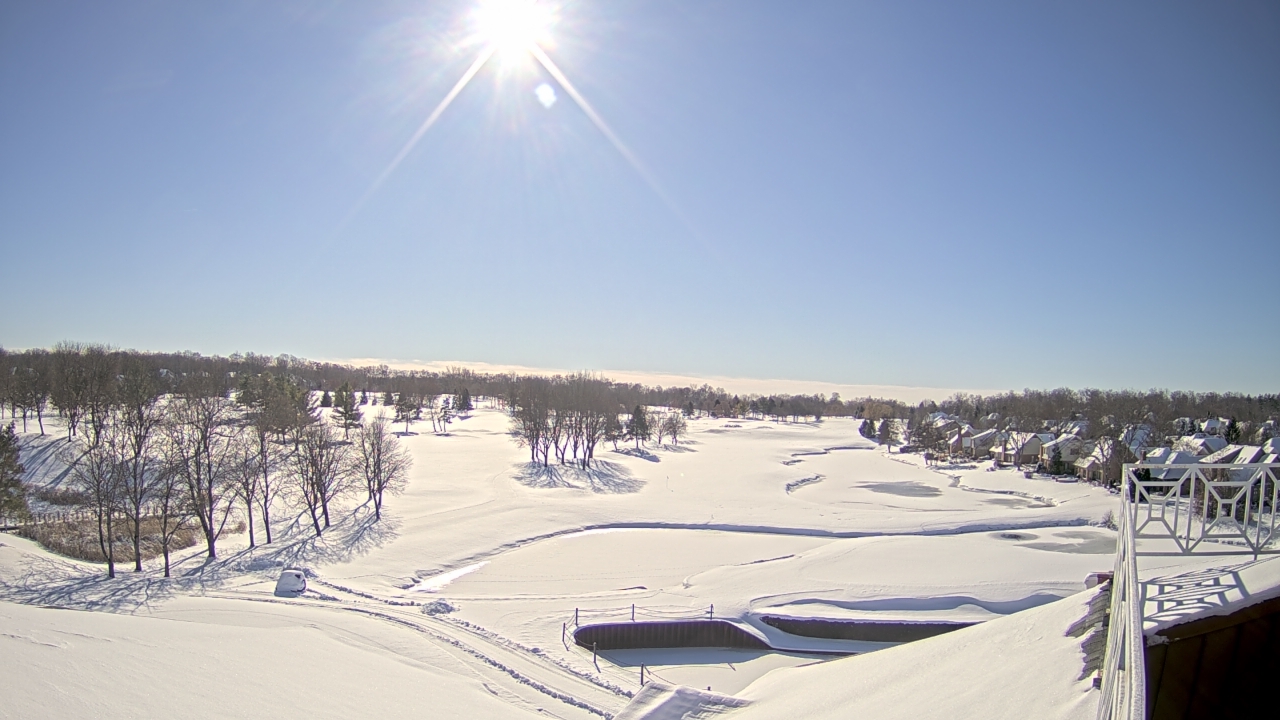 Thumbnail for current weather camera view from The Royal Fox Country Club in St. Charles, Illinois