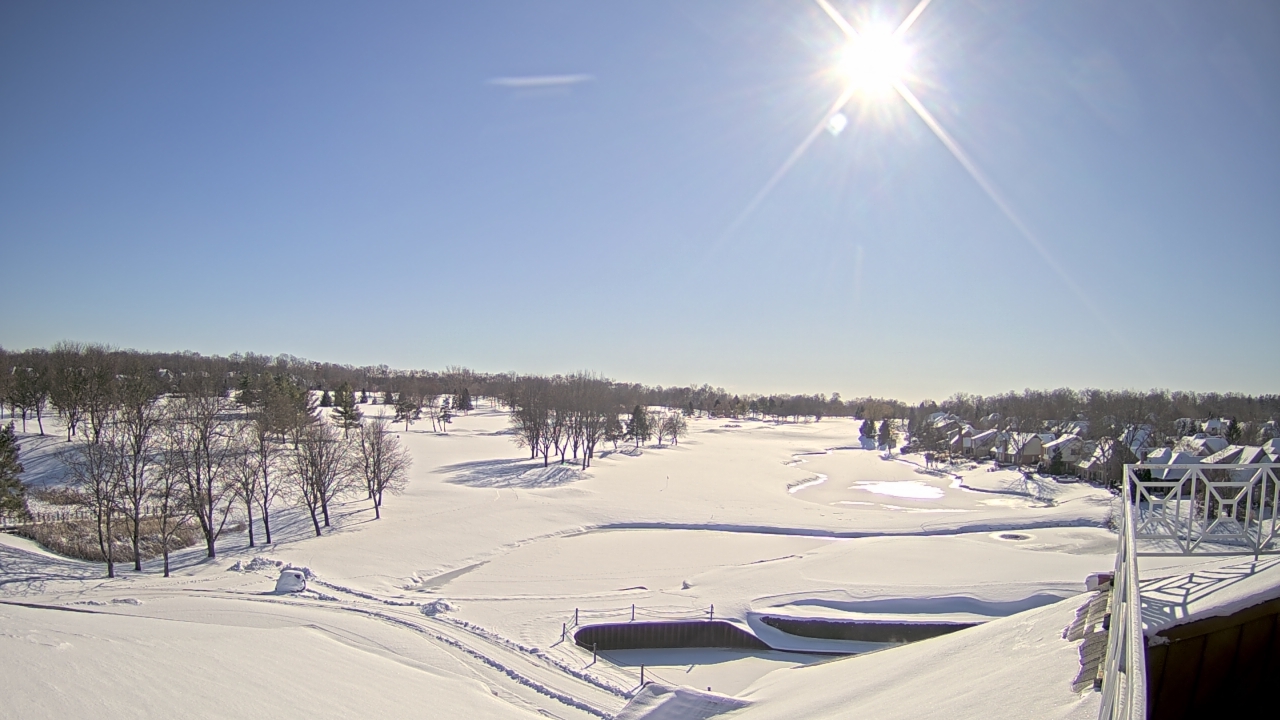 Thumbnail for current weather camera view from The Royal Fox Country Club in St. Charles, Illinois