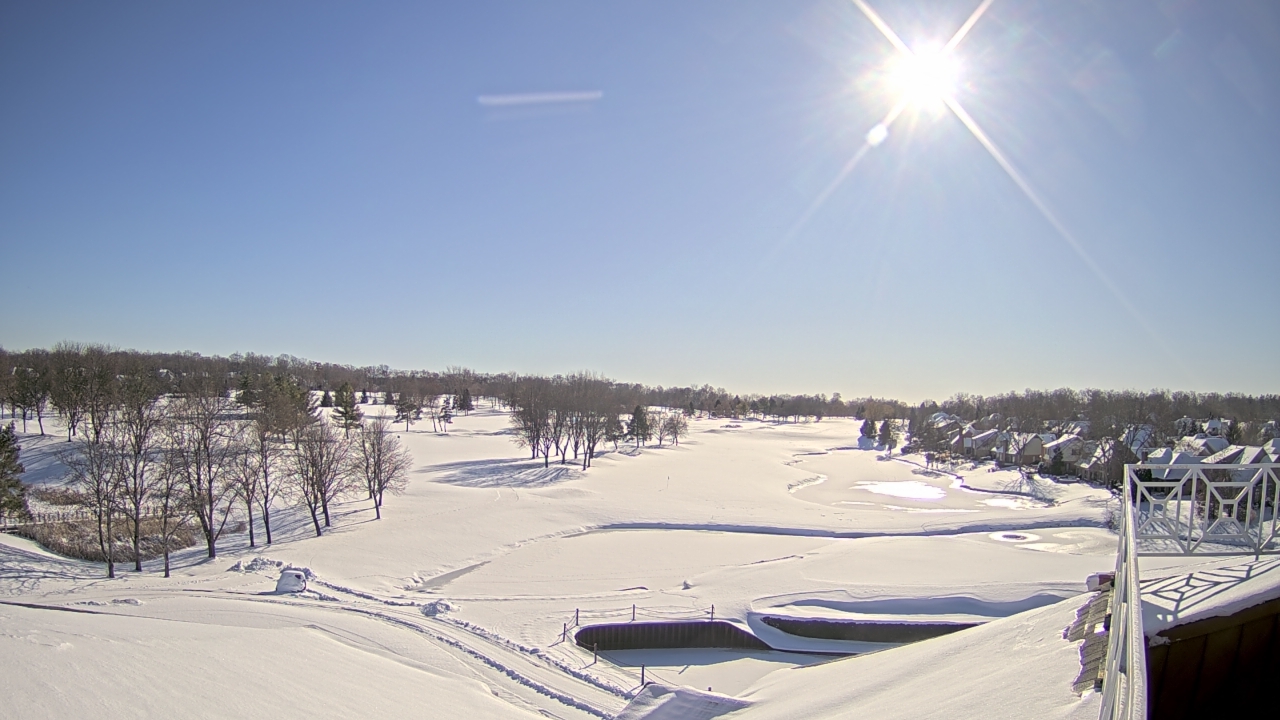 Thumbnail for current weather camera view from The Royal Fox Country Club in St. Charles, Illinois