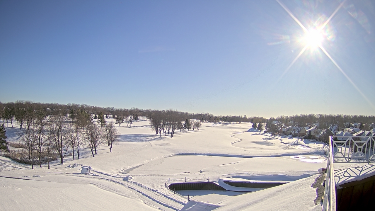 Thumbnail for current weather camera view from The Royal Fox Country Club in St. Charles, Illinois