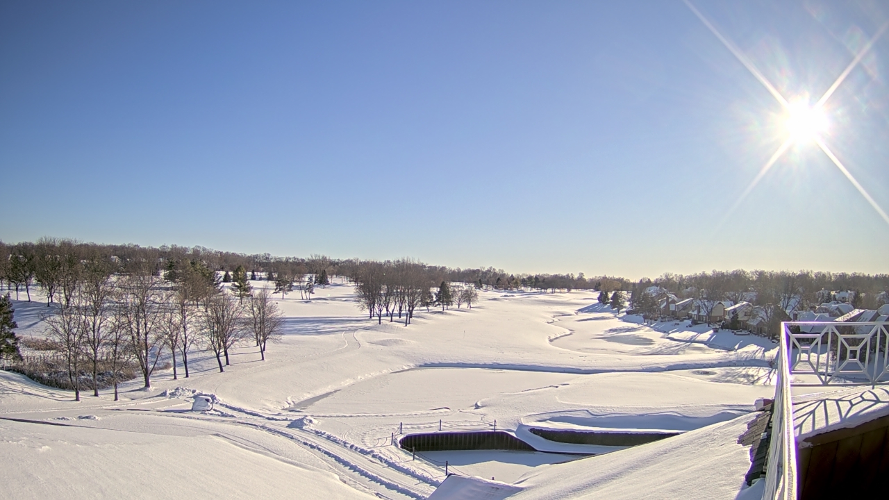 Thumbnail for current weather camera view from The Royal Fox Country Club in St. Charles, Illinois