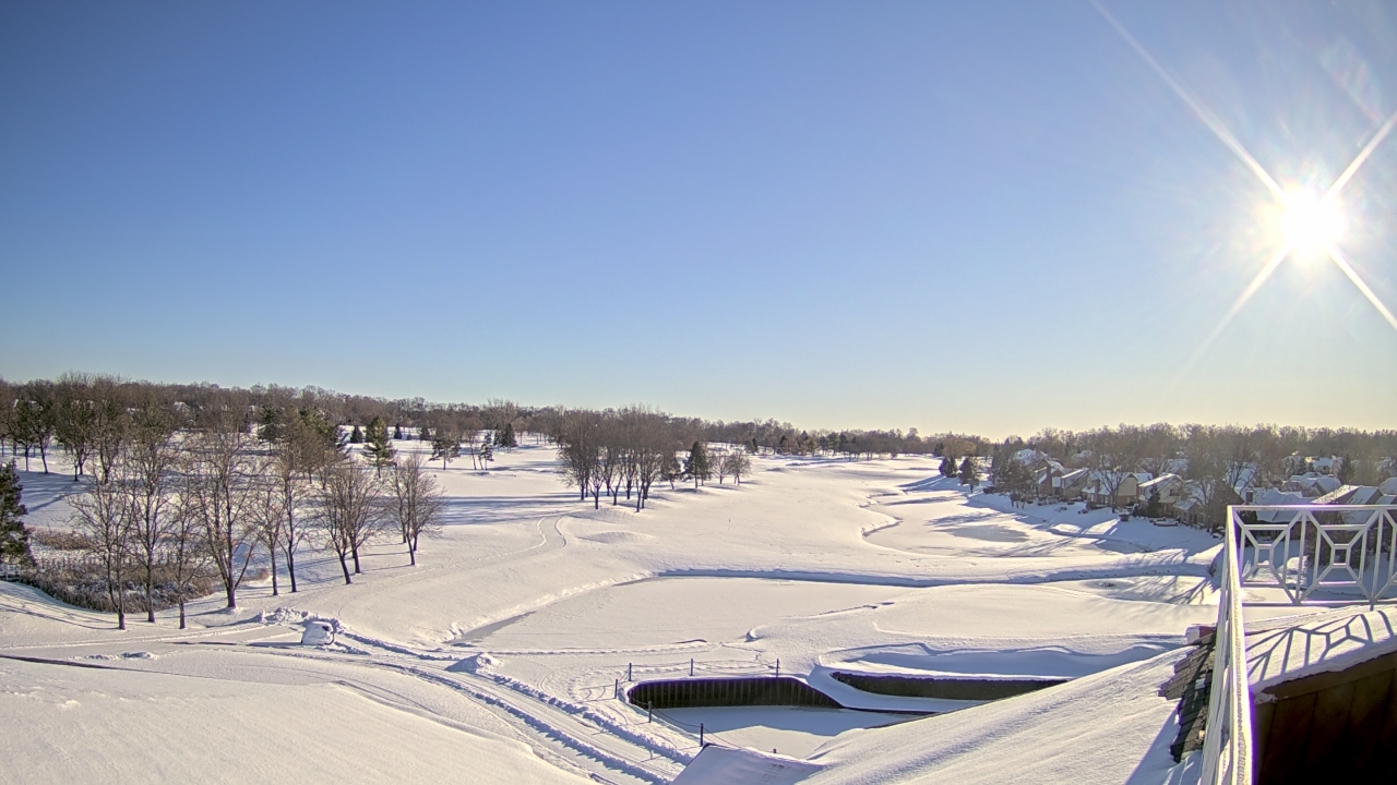 Thumbnail for current weather camera view from The Royal Fox Country Club in St. Charles, Illinois