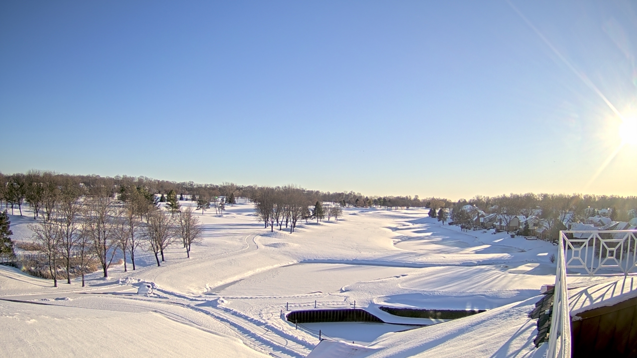 Thumbnail for current weather camera view from The Royal Fox Country Club in St. Charles, Illinois