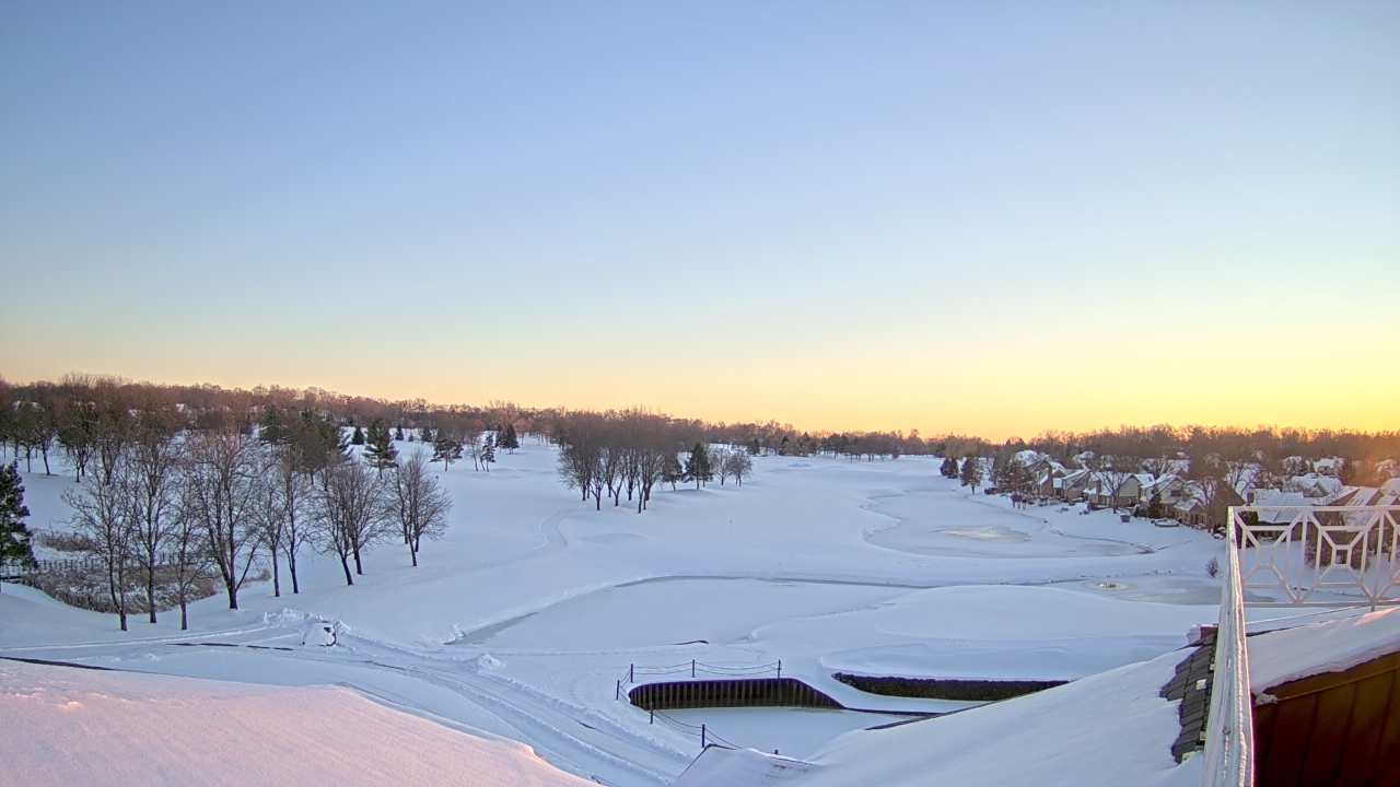 Thumbnail for current weather camera view from The Royal Fox Country Club in St. Charles, Illinois