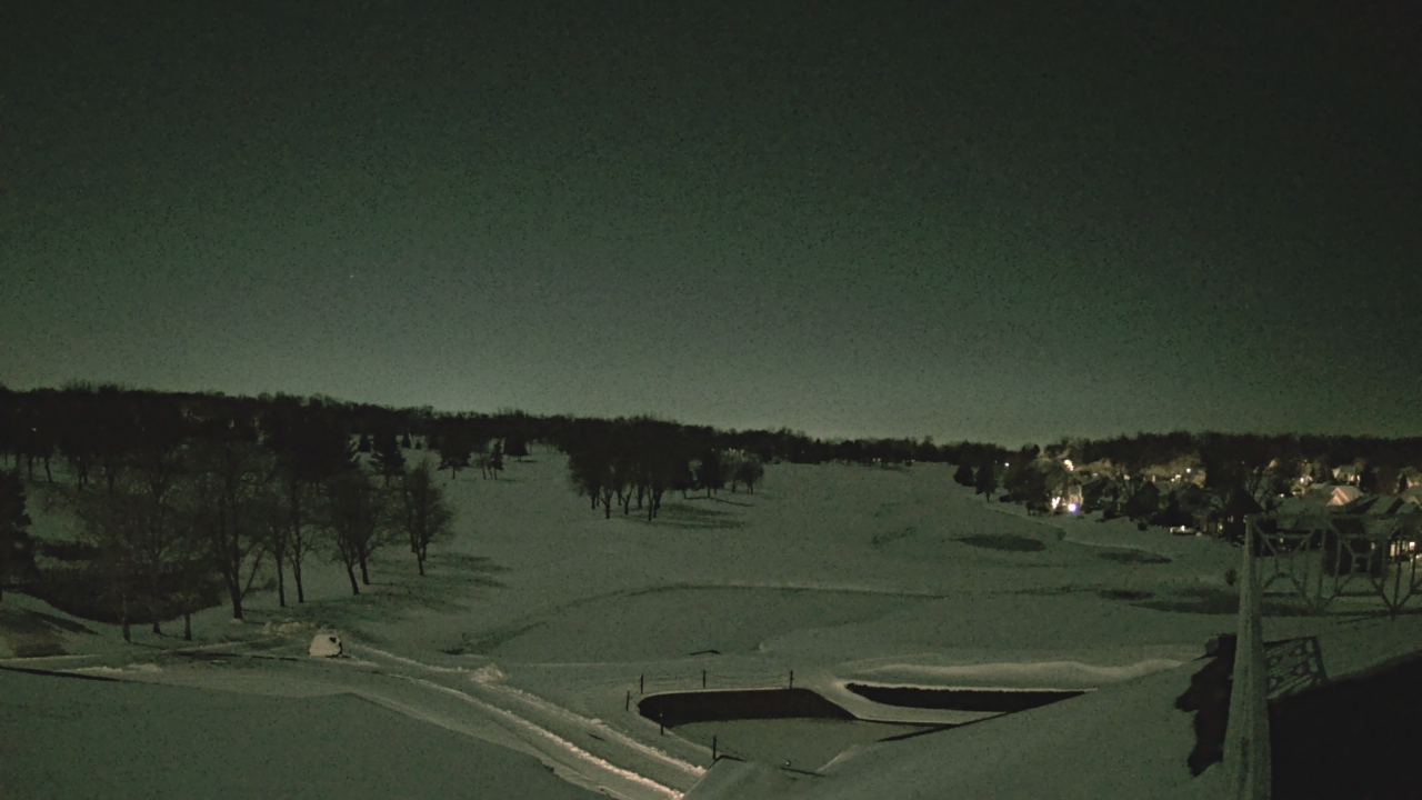 Thumbnail for current weather camera view from The Royal Fox Country Club in St. Charles, Illinois