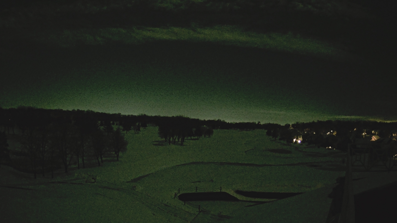 Thumbnail for current weather camera view from The Royal Fox Country Club in St. Charles, Illinois