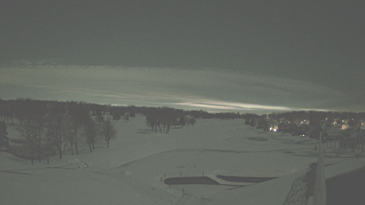 Thumbnail for current weather camera view from The Royal Fox Country Club in St. Charles, Illinois