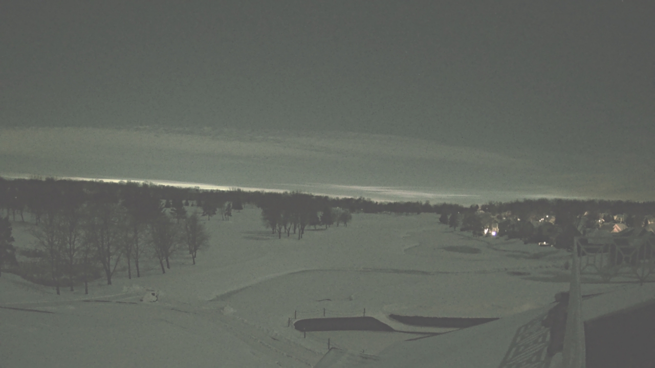 Thumbnail for current weather camera view from The Royal Fox Country Club in St. Charles, Illinois