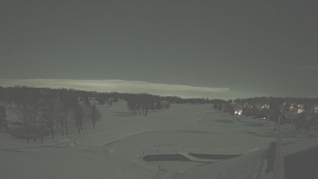 Thumbnail for current weather camera view from The Royal Fox Country Club in St. Charles, Illinois