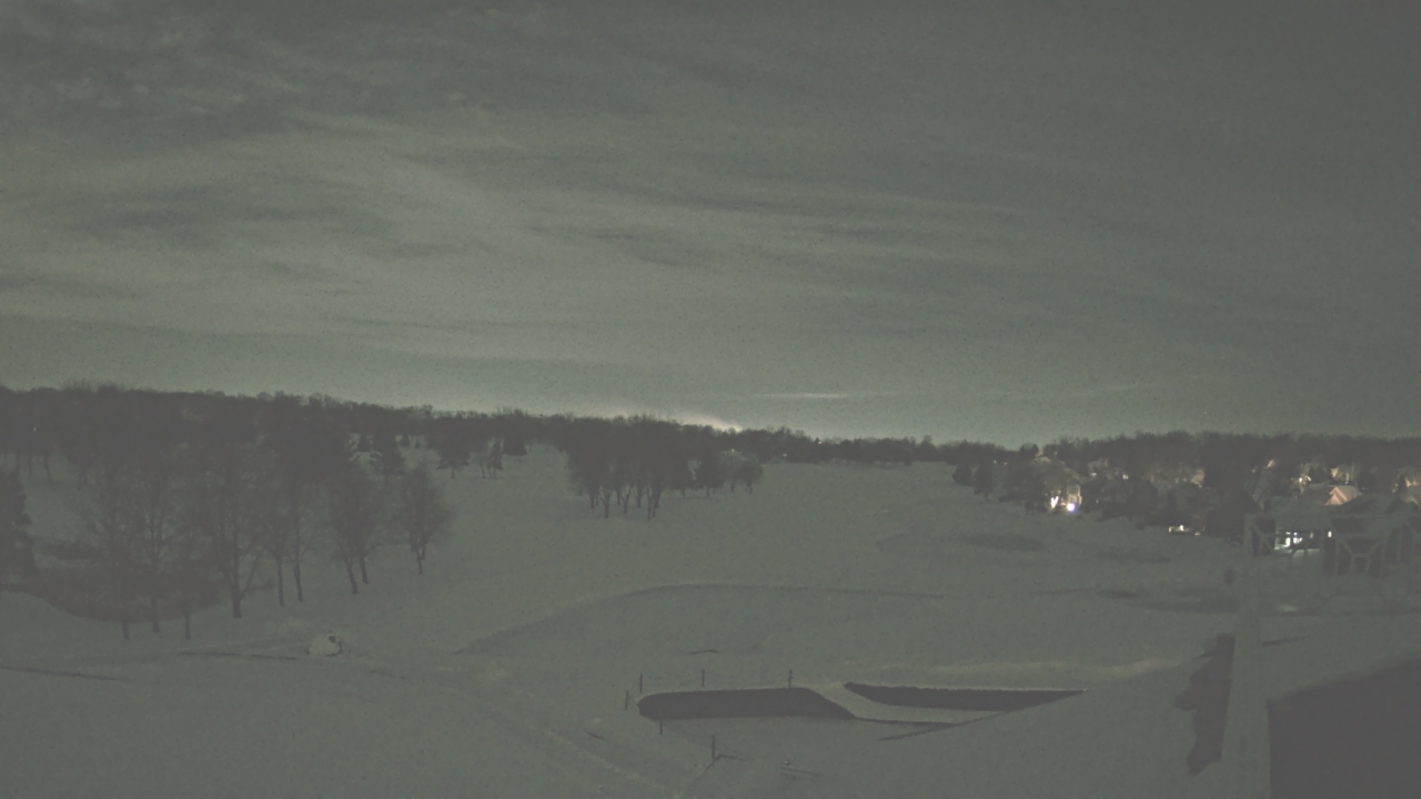 Thumbnail for current weather camera view from The Royal Fox Country Club in St. Charles, Illinois