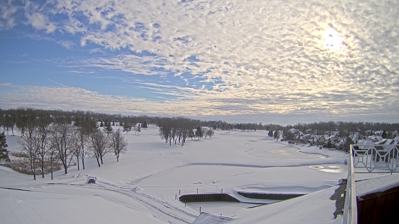 Thumbnail for current weather camera view from The Royal Fox Country Club in St. Charles, Illinois