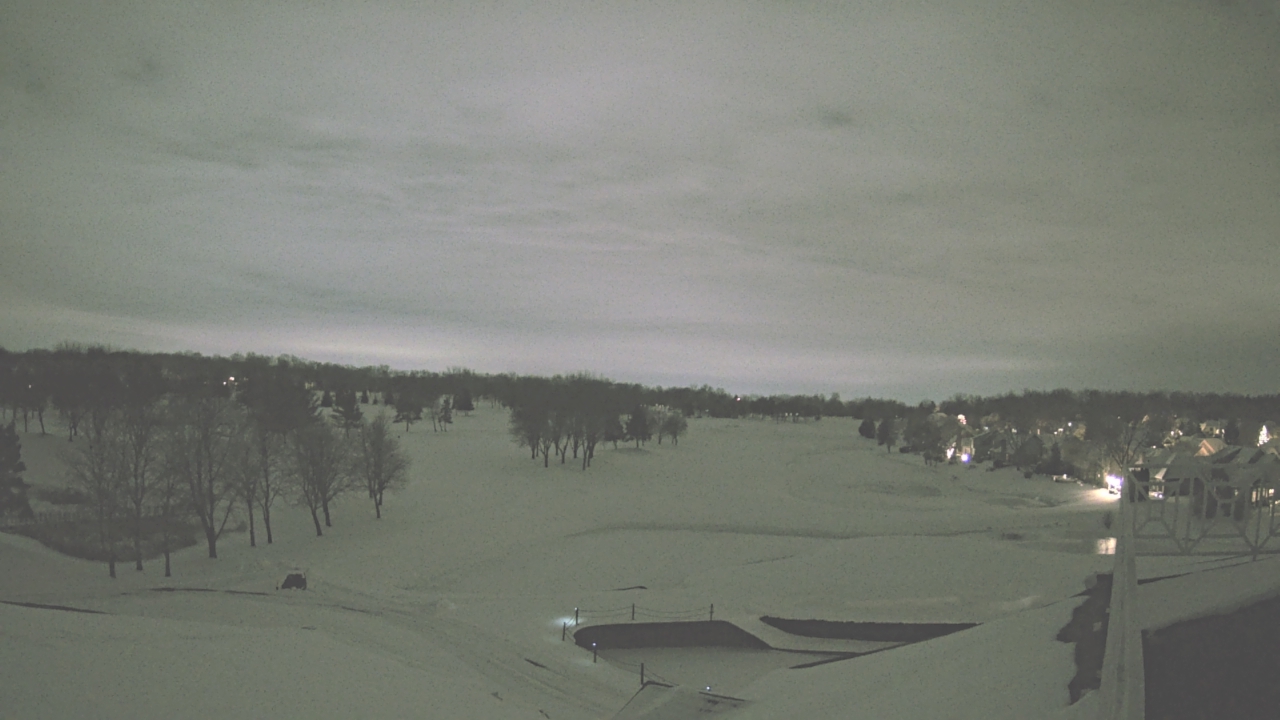 Thumbnail for current weather camera view from The Royal Fox Country Club in St. Charles, Illinois