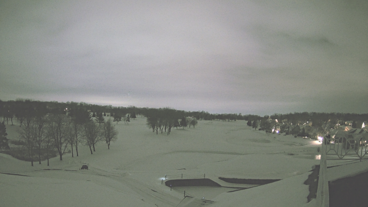 Thumbnail for current weather camera view from The Royal Fox Country Club in St. Charles, Illinois