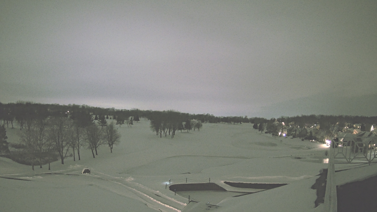 Thumbnail for current weather camera view from The Royal Fox Country Club in St. Charles, Illinois