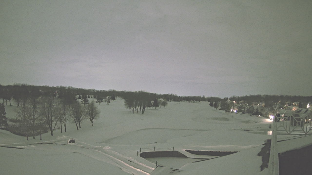 Thumbnail for current weather camera view from The Royal Fox Country Club in St. Charles, Illinois