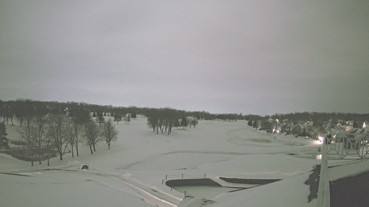Thumbnail for current weather camera view from The Royal Fox Country Club in St. Charles, Illinois