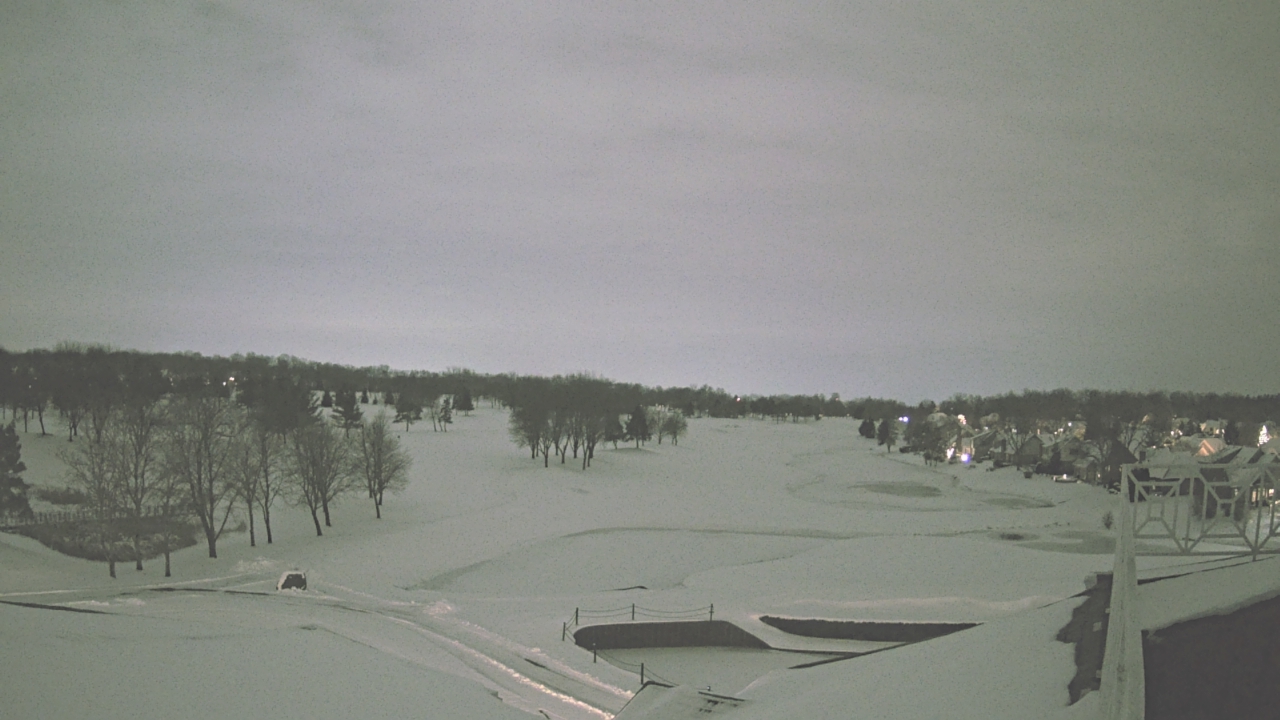 Thumbnail for current weather camera view from The Royal Fox Country Club in St. Charles, Illinois