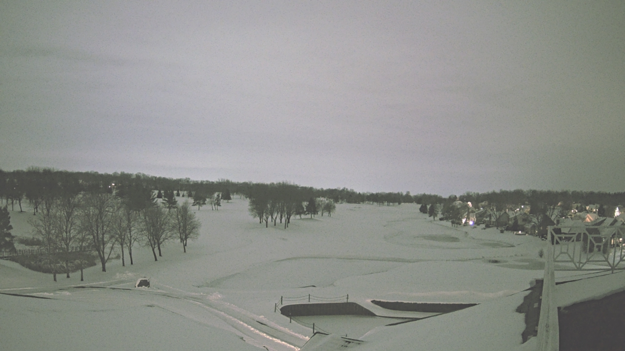 Thumbnail for current weather camera view from The Royal Fox Country Club in St. Charles, Illinois