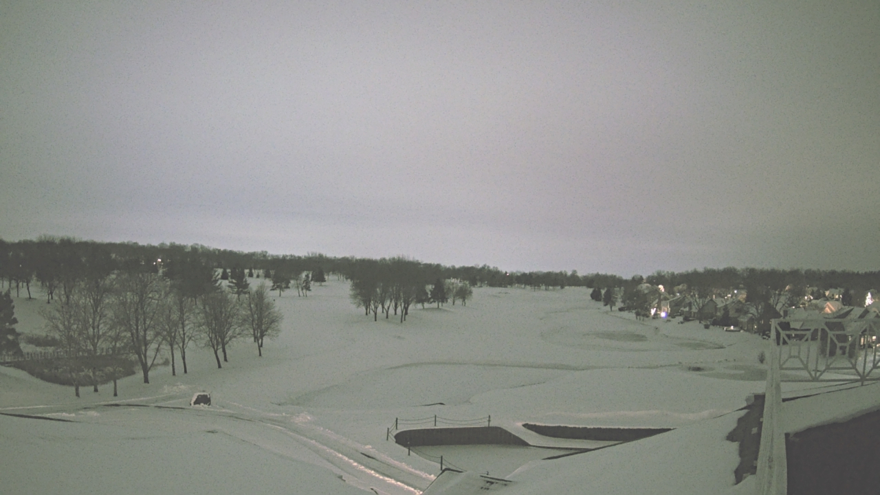 Thumbnail for current weather camera view from The Royal Fox Country Club in St. Charles, Illinois