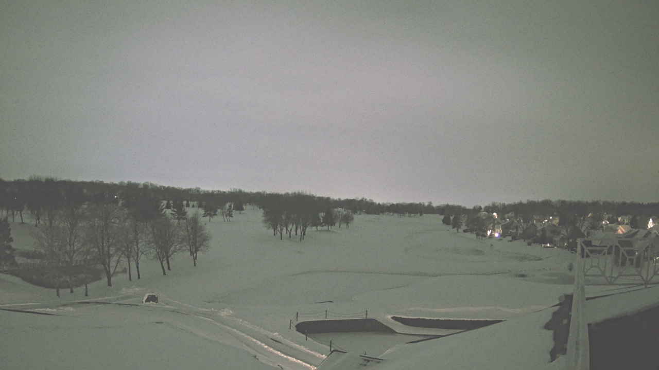 Thumbnail for current weather camera view from The Royal Fox Country Club in St. Charles, Illinois