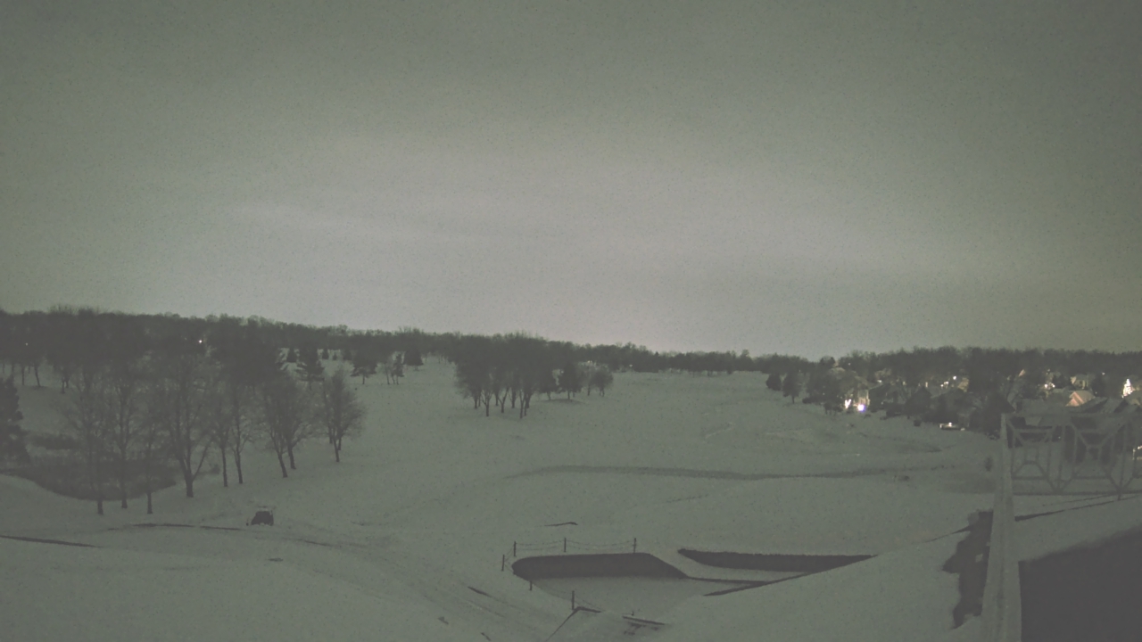 Thumbnail for current weather camera view from The Royal Fox Country Club in St. Charles, Illinois