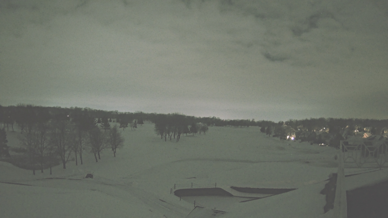 Thumbnail for current weather camera view from The Royal Fox Country Club in St. Charles, Illinois
