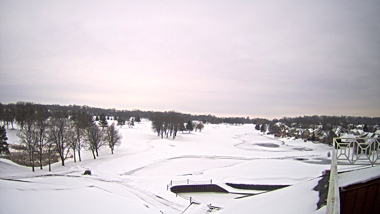 Thumbnail for current weather camera view from The Royal Fox Country Club in St. Charles, Illinois