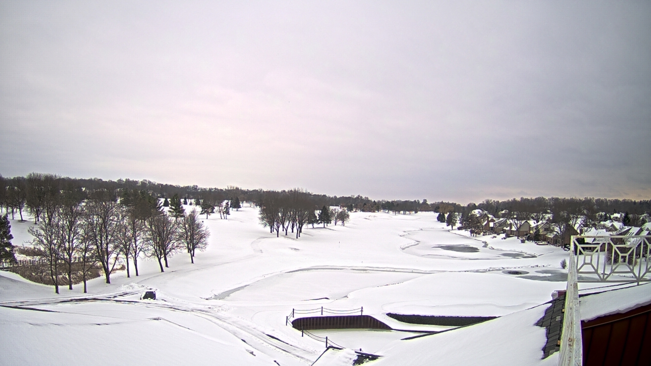 Thumbnail for current weather camera view from The Royal Fox Country Club in St. Charles, Illinois