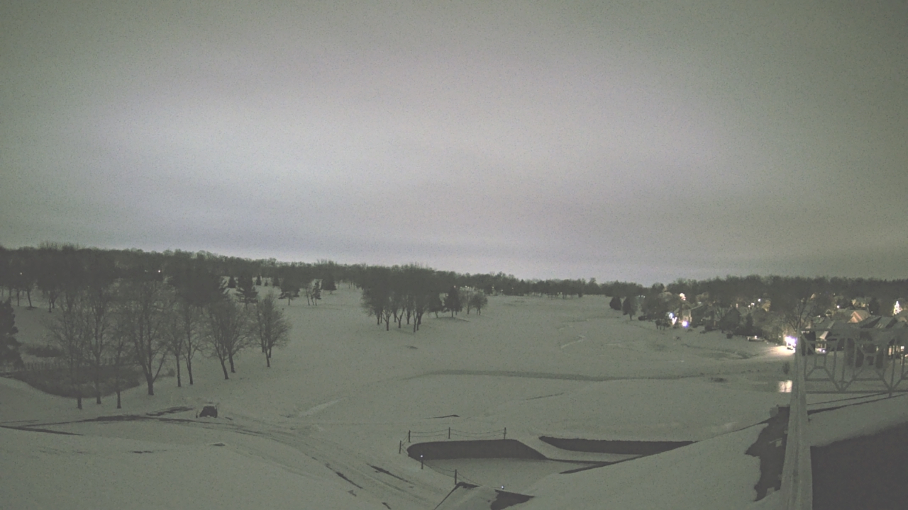 Thumbnail for current weather camera view from The Royal Fox Country Club in St. Charles, Illinois