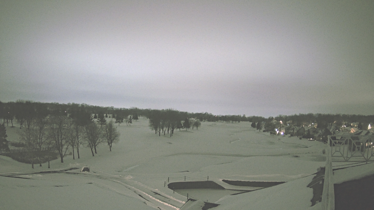 Thumbnail for current weather camera view from The Royal Fox Country Club in St. Charles, Illinois
